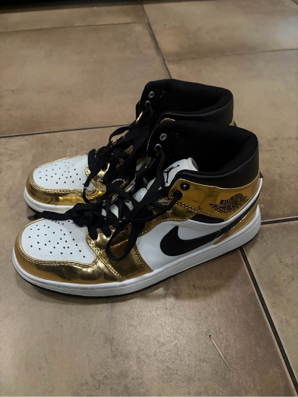 Nike Women’s High-Top Sneakers in White, Black & Metallic Gold